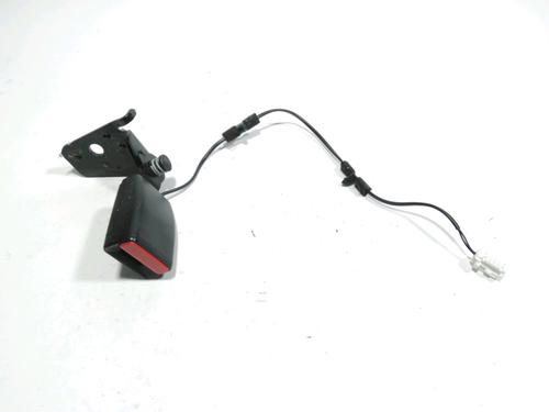 Used Seat buckle PEUGEOT 508 SW I (8E_) 2.0 HDi (140 hp) 28233501