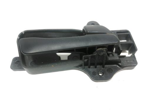 Used Front right interior door handle Front right interior door handle HYUNDAI i30 (FD) 1.6 CRDi (90 hp) 37774924 37774924