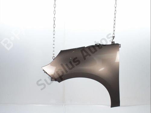 Used Left front fenders Left front fenders 37507007 37507007