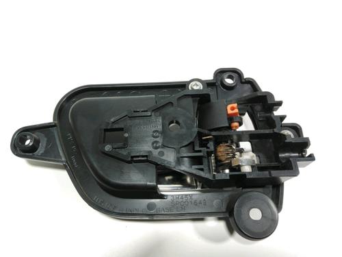 Front left interior door handle CITROËN C-CROSSER (VU_, VV_) 2.2 HDi | BP28243126I13 - Image 2