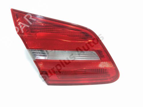 Used Left tailgate light Left tailgate light 32181716 32181716