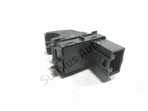Right rear window switch VW POLO VI (AW1, BZ1, AE1) 1.0 TSI | BP38035522I28 - Image 2