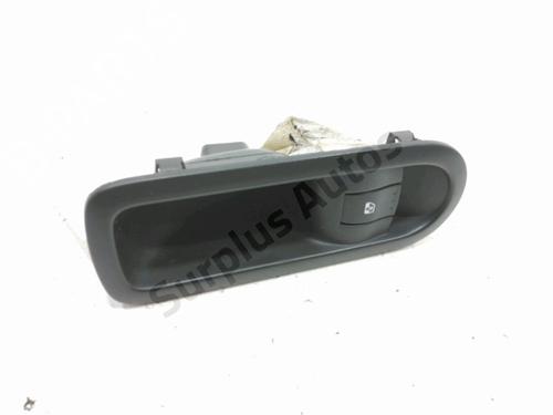 Mando elevalunas trasera derecho RENAULT MEGANE II (BM0/1_, CM0/1_) 1.9 dCi (131 hp) 30999351