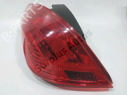 Used Left taillight Left taillight PEUGEOT 308 I (4A_, 4C_) 1.6 HDi (92 hp) 33904186 33904186