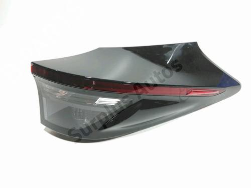 Used Right taillight TOYOTA YARIS CROSS (MXP_) 1.5 Hybrid (MXPJ10) (116 hp) 32334743