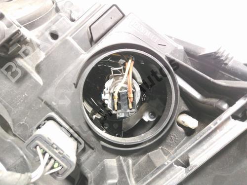 Right headlight RENAULT MEGANE III Hatchback (BZ0/1_, B3_) 1.5 dCi (BZ09, BZ0D, BZ1W, BZ29, BZ14) | BP36183341C29 - Image 3