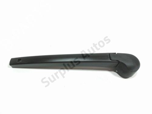 Used Rear windshield wiper arm VW POLO VI (AW1, BZ1, AE1) 1.0 TSI (95 hp) 28271434