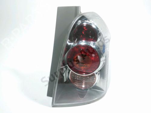 Used Right taillight TOYOTA COROLLA Verso (ZER_, ZZE12_, R1_) 2.2 D-4D (AUR10_, AUR10R) (136 hp) 28268806