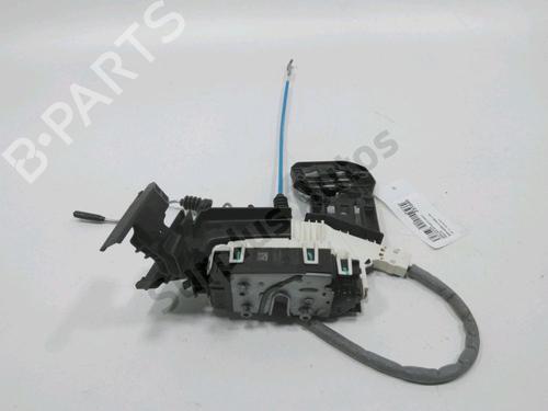 Used Front right lock MERCEDES-BENZ A-CLASS (W176) A 180 CDI / d (176.012) (109 hp) 30998140