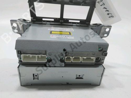 Radio TOYOTA YARIS (_P9_) 1.3 VVT-i (SCP90_, SCP90R) | BP30992111E6