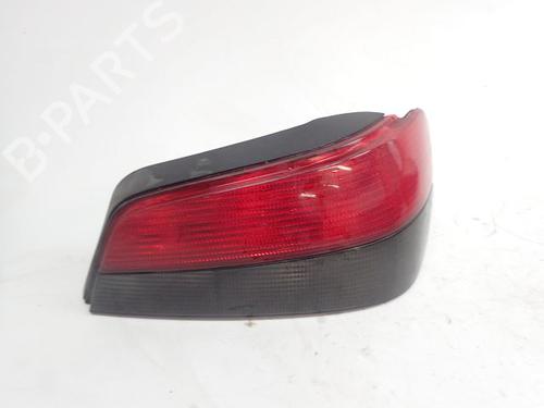 Used Right taillight PEUGEOT 306 Hatchback (7A, 7C, N3, N5) [1993-2003]  31006023