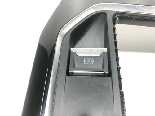 Switch PEUGEOT 3008 II SUV (MC_, MR_, MJ_, M4_) 1.6 BlueHDi 120 | BP28225960I30 
