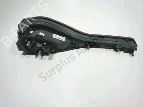 Venstre baglygte bagklap RENAULT MEGANE IV Hatchback (B9A/M/N_) 1.2 TCe 130 (B9MR) | BP28268188C79 