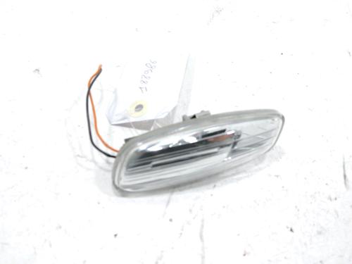 Used Left side indicator PEUGEOT 308 I (4A_, 4C_) 1.6 16V (120 hp) 31180948