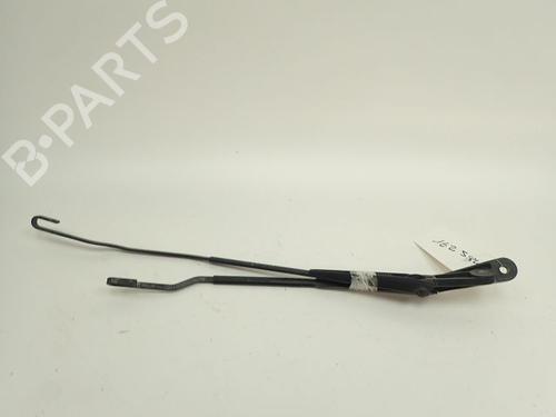 Used Front windshield wiper arm Front windshield wiper arm 37789806 37789806