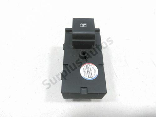 Comutador vidro trás esquerdo CHEVROLET CRUZE (J300) 1.6 (124 hp) 31058553