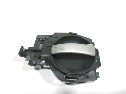 Used Front left interior door handle Front left interior door handle 28243040 28243040