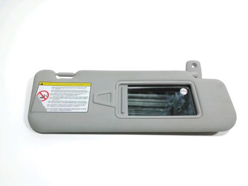 Used Right sun visor Right sun visor 37784771 37784771