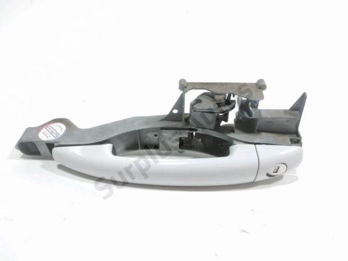 front-left-exterior-door-handle-peugeot-208-i-ca_-cc_-2012-2013-2014-2015-2016-2017-2018-2019-2020-2021-30190983 main image