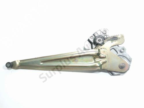 Rudehejsemekanisme venstre bagtil TOYOTA YARIS (_P1_) 1.4 D-4D (NLP10_, NLP10R) (75 hp) 28250420