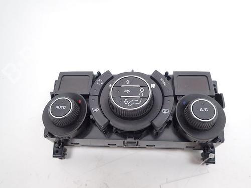 Used Climate control PEUGEOT 308 I (4A_, 4C_) 1.6 HDi (112 hp) 30988332