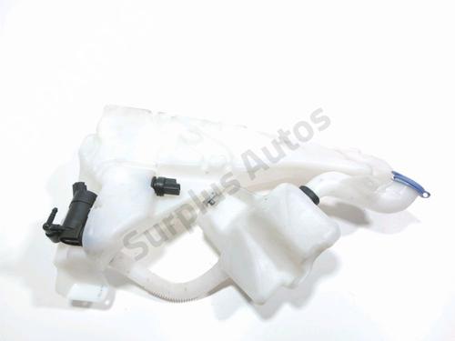 Used Windscreen washer tank VOLVO C30 (533) D5 (180 hp) 28274131