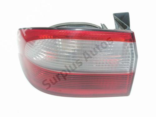 Used Left taillight RENAULT LAGUNA II (BG0/1_) 2.0 16V Turbo (BG0S, BG1L, BG1M) (163 hp) 30633216