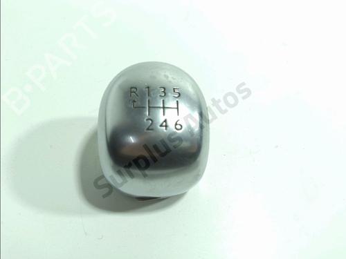 Used Shift knob Shift knob PEUGEOT 308 II (LB_, LP_, LW_, LH_, L3_) 1.6 HDi / BlueHDi 115 (115 hp) 33300608 33300608