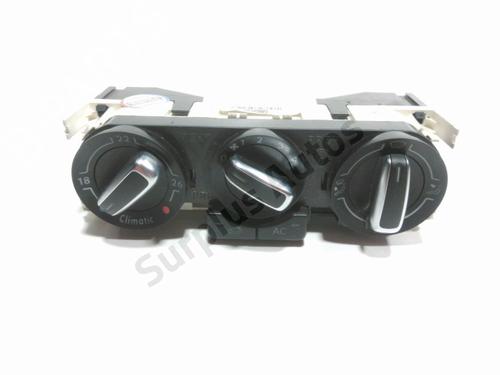 Used Climate control VW POLO V (6R1, 6C1) 1.2 (70 hp) 28228099
