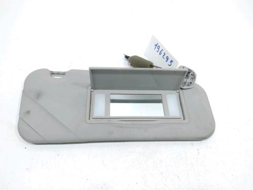 Used Right sun visor Right sun visor 31002626 31002626