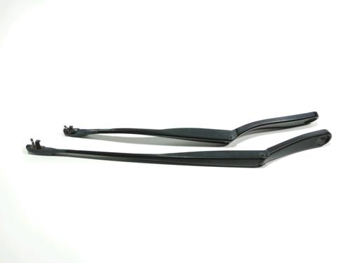 Used Front windshield wiper arm BMW 5 Touring (F11) 535 d xDrive (313 hp) 28272024