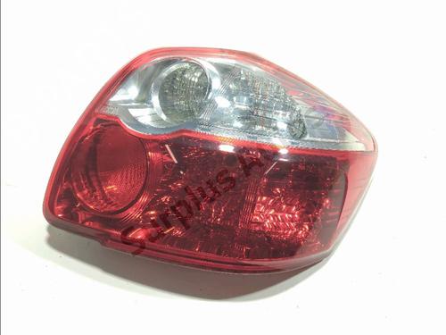 right-taillight-toyota-auris-_e15_-2006-2007-2008-2009-2010-2011-2012-2013-32181725 main image