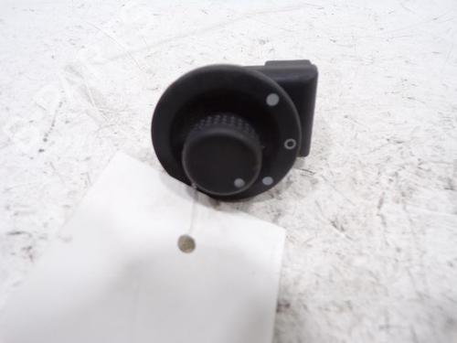 Used Mirror switch RENAULT TWINGO II (CN0_) 1.2 16V (CN04, CN0B) (75 hp) 30994590