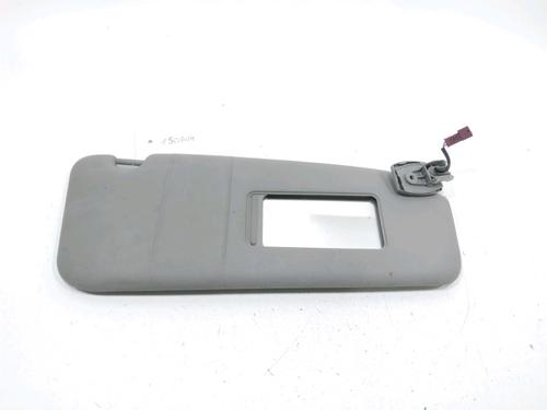 Used Right sun visor Right sun visor 37784440 37784440
