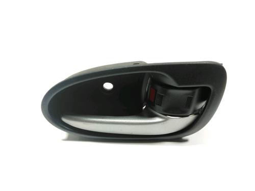 Used Rear right interior door handle TOYOTA YARIS (_P9_) 1.4 D-4D (NLP90_, NLP90R) (90 hp) 28252402