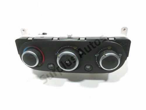 Used Climate control RENAULT CLIO IV (BH_) 1.2 16V (73 hp) 28228353