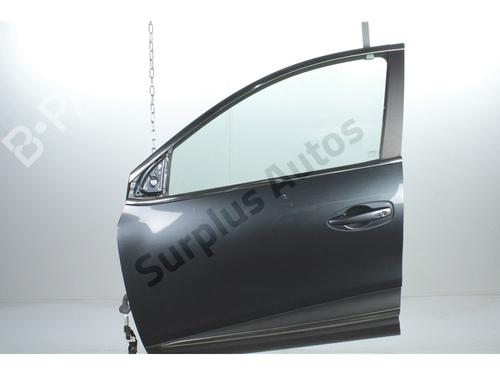 left-front-door-renault-kadjar-ha_-hl_-2015-34338385 main image