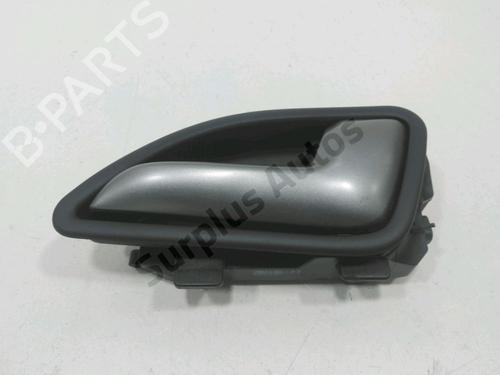 Højre fortil invendig håndtag Højre fortil invendig håndtag KIA RIO III (UB) 1.4 CRDi (90 hp) 34338375 34338375