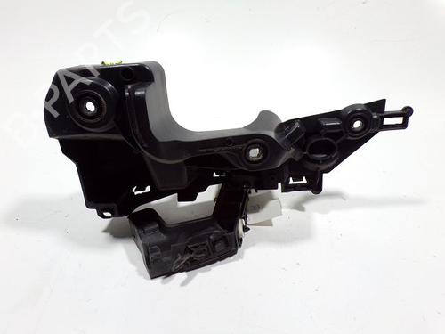 Used Rear bumper bracket Rear bumper bracket 37782300 37782300