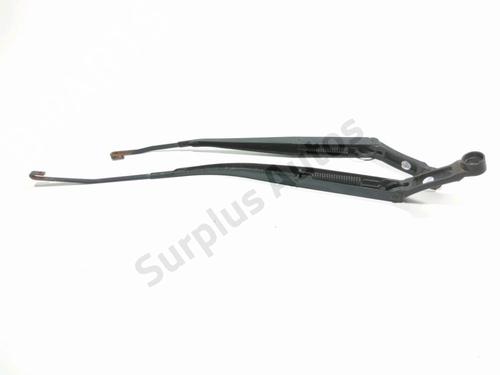 Used Front windshield wiper arm Front windshield wiper arm 37790226 37790226