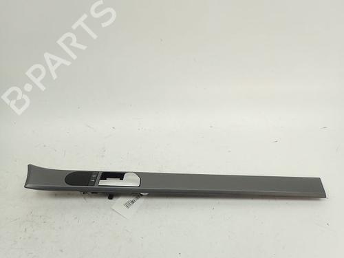 Used Front right interior door handle Front right interior door handle 37774749 37774749
