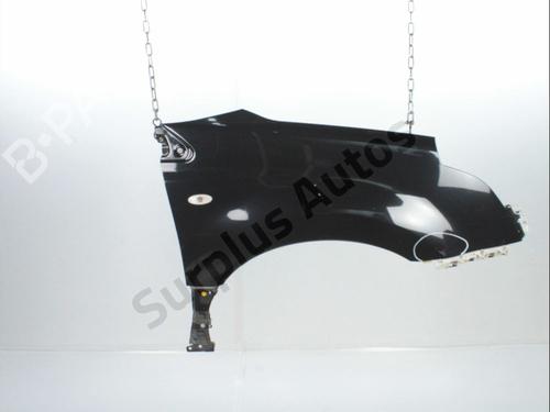 Used Right front fenders RENAULT KOLEOS I (HY_) 2.0 dCi 4x4 (HY0B) (173 hp) 28235887