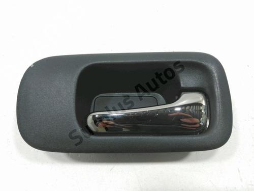 Used Front right interior door handle Front right interior door handle HONDA CR-V II (RD_) 2.0 (RD5) (150 hp) 30996242 30996242