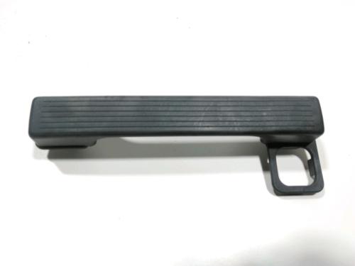 Used Front left exterior door handle Front left exterior door handle 37774609 37774609