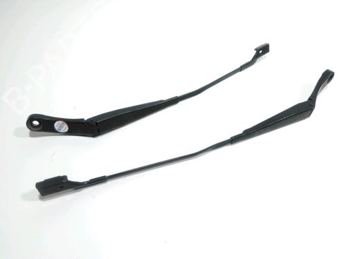 Used Front windshield wiper arm OPEL ASTRA K (B16) 1.4 Turbo (68) (150 hp) 28271848