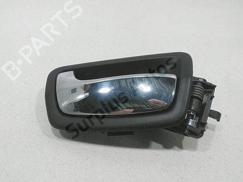 Used Front right interior door handle Front right interior door handle 39548373 39548373