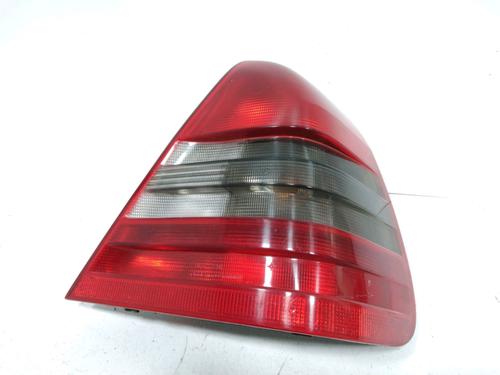 Used Right taillight MERCEDES-BENZ C-CLASS (W202) C 250 Turbo-D (202.128) (150 hp) 31006119