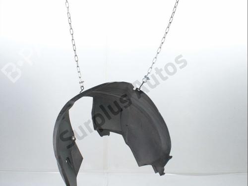 wheel-arch-dacia-duster-hs_-2010-2011-2012-2013-2014-2015-2016-2017-2018-39260114 main image