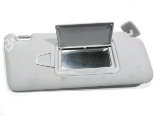 Used Right sun visor Right sun visor 28262752 28262752