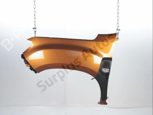 Used Left front fenders Left front fenders 38261148 38261148